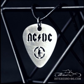 Колие от стомана AC/DC.